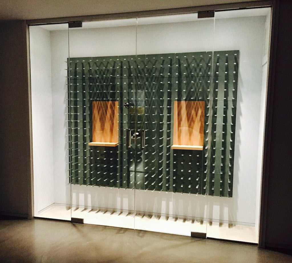 luksus vinkælder med glas dør